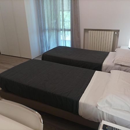 Camere Scandellara 24 Bologna Kültér fotó